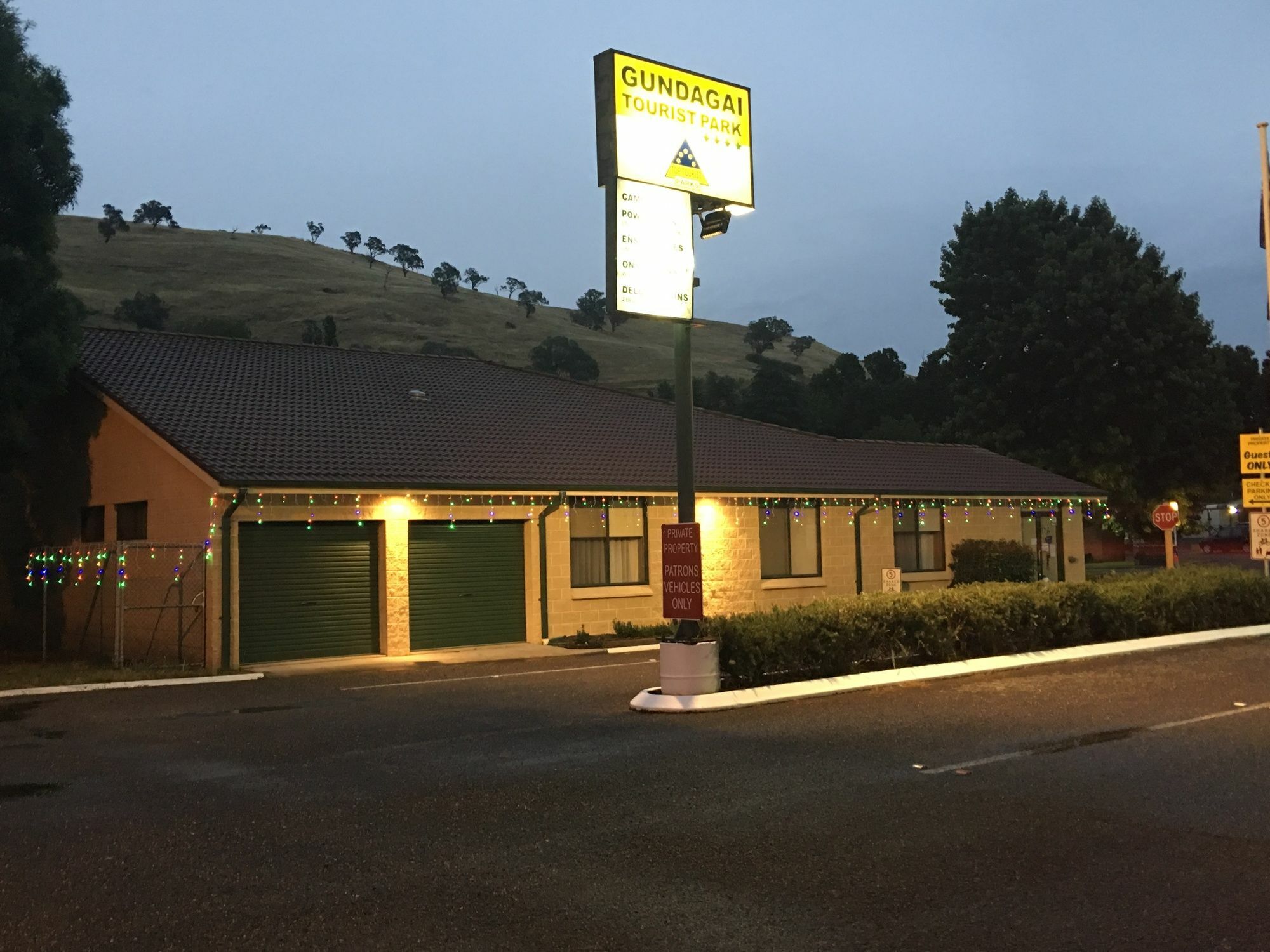 Gundagai Cabins & Tourist Park المظهر الخارجي الصورة